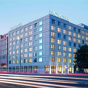 novotel-berlin-mitte.find-berlin-hotels.com/